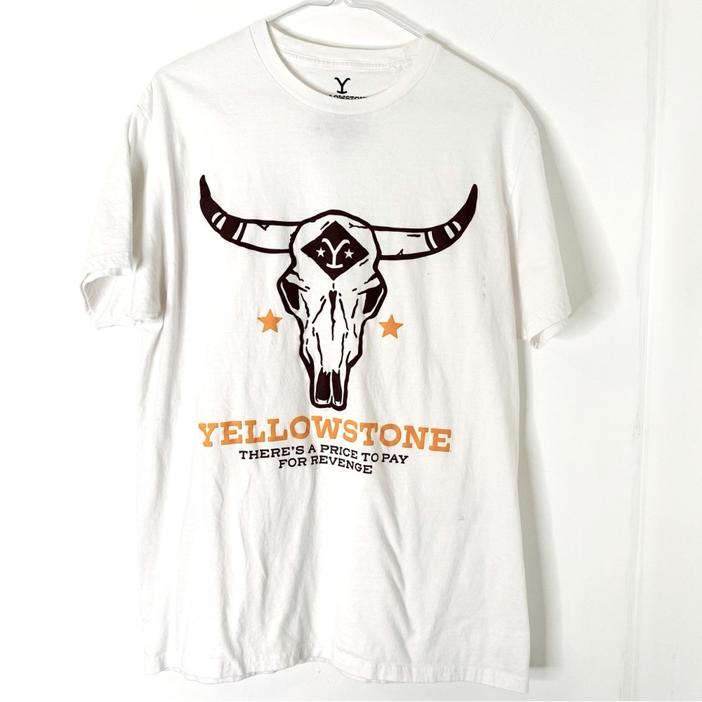 Yellowstone White Brown Yellow Bull Skull Graphic Crew Neck Tee